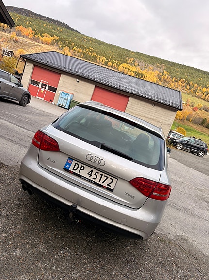 Audi A4 4 of 12