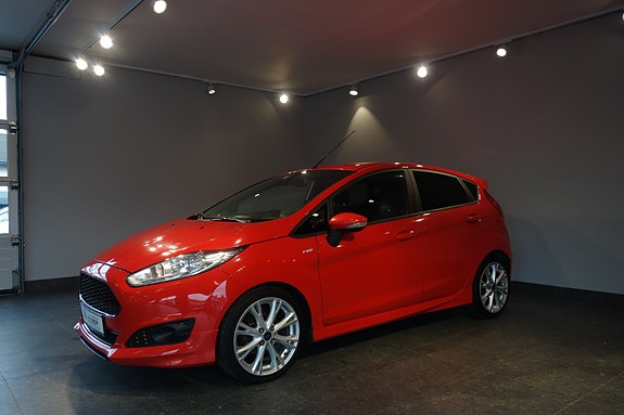 Ford Fiesta 5 of 29