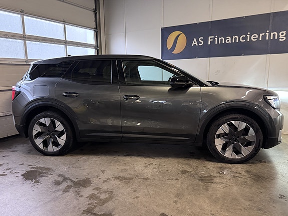 Ford Explorer 20 of 29