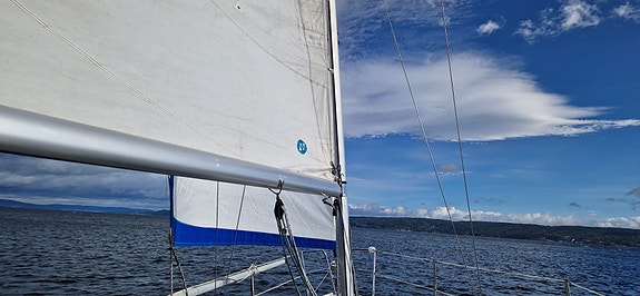 Sunwind 27 – velholdt seilbåt  med nyere motor 18 of 30