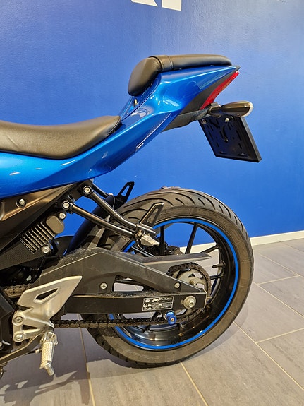 Suzuki GSX-S 125 9 of 18