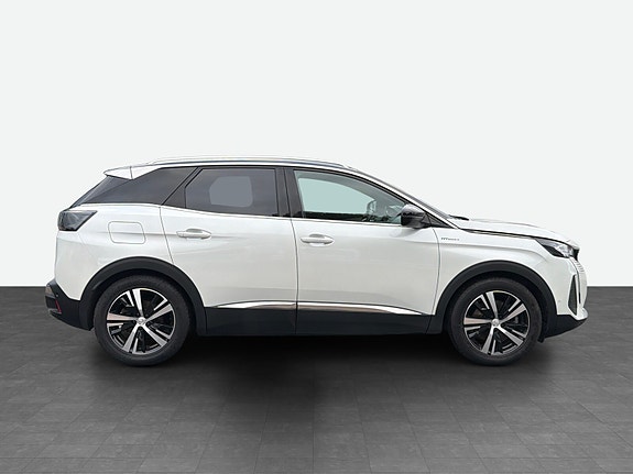 Peugeot 3008 7 of 19