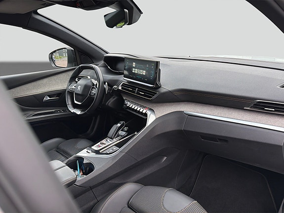 Peugeot 3008 16 of 19