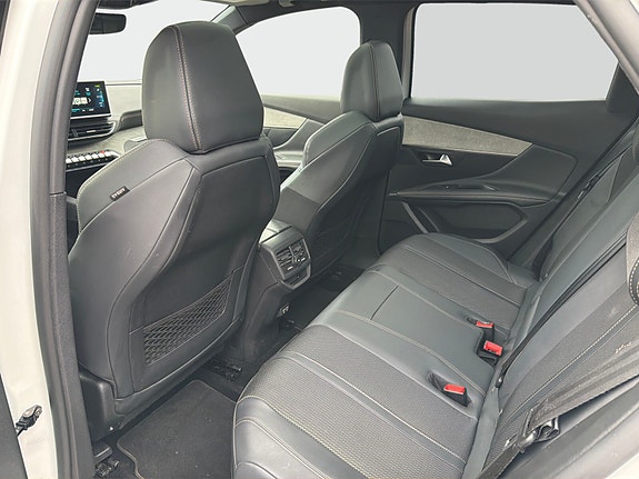 Peugeot 3008 12 of 19