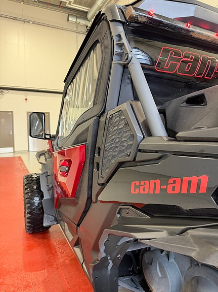 Can-Am Maverick Trail 1000 T 12 of 25