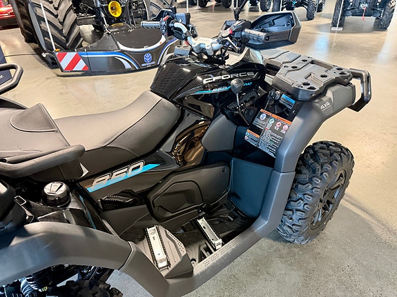 CFMOTO 850TOURING BLACK EDITION 5 of 20