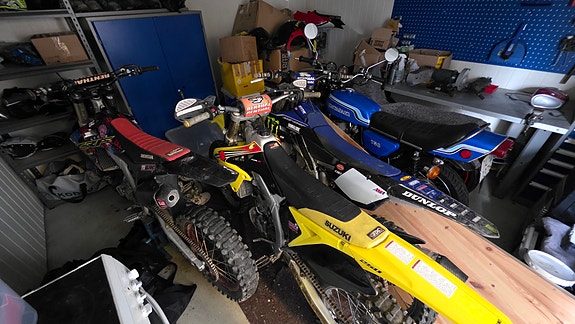 Suzuki RMZ 250 4 of 6