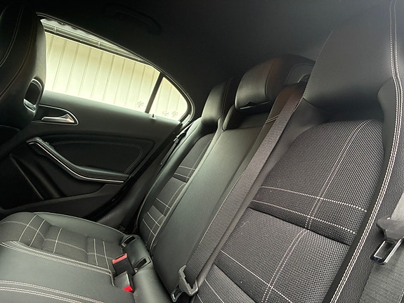 Mercedes-Benz A160 d 13 of 18
