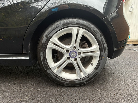 Mercedes-Benz A160 d 8 of 18