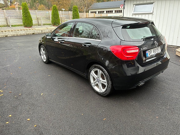 Mercedes-Benz A160 d 3 of 18