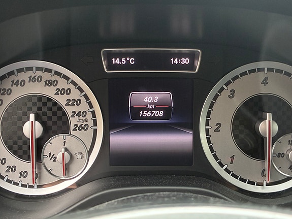 Mercedes-Benz A160 d 17 of 18