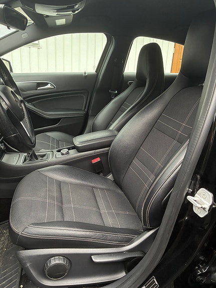 Mercedes-Benz A160 d 16 of 18