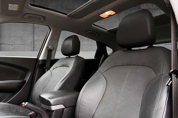 Hyundai ix35 8 of 13