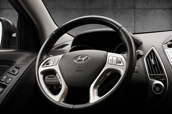 Hyundai ix35 10 of 13