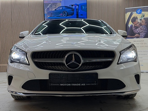Mercedes-Benz CLA180 7 of 30