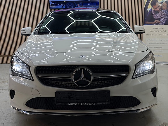 Mercedes-Benz CLA180 6 of 30