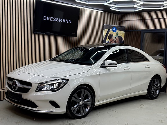 Mercedes-Benz CLA180 3 of 30