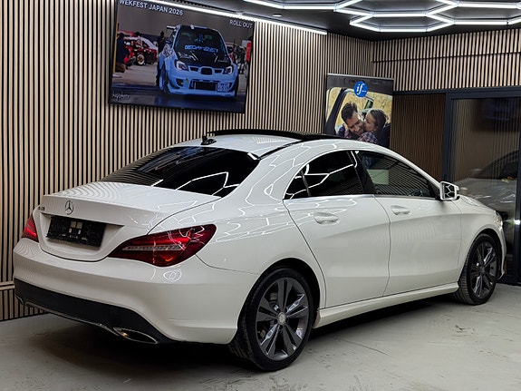 Mercedes-Benz CLA180 20 of 30