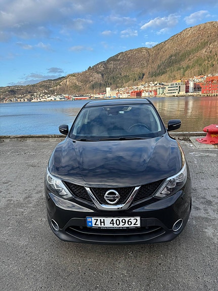 Nissan Qashqai 2 of 27