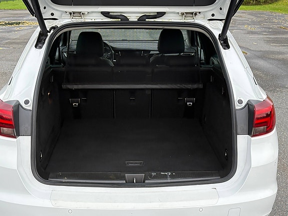 Opel Astra 17 of 30