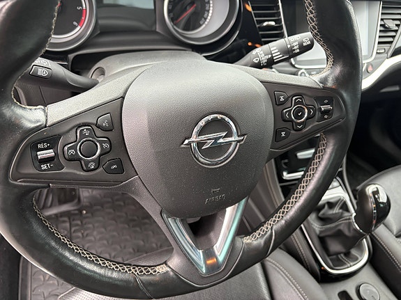 Opel Astra 24 of 30