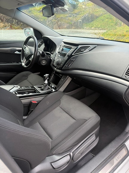Hyundai i40 8 of 12