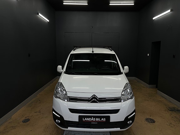Citroen Berlingo 21 of 30