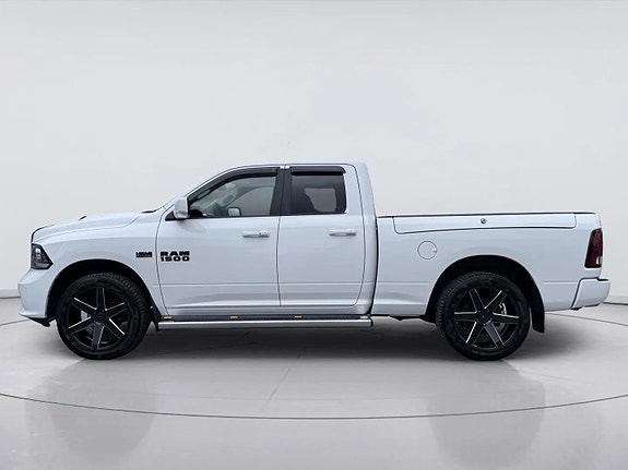 Dodge RAM 1500 7 of 30