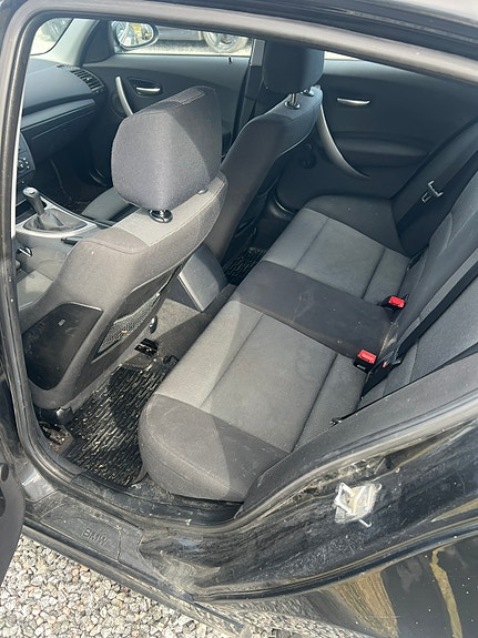 BMW 118d 6 of 6