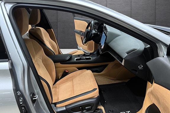 Lexus RZ450e 11 of 25