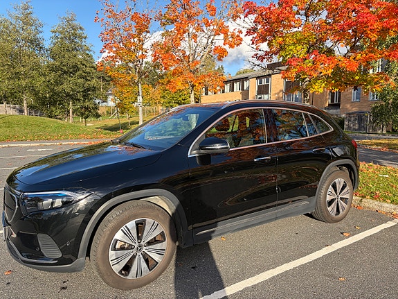 Mercedes-Benz EQA250 3 of 17