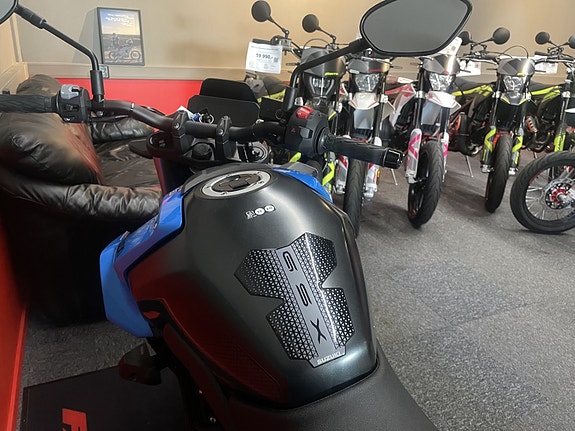 Suzuki GSX-8S Nydelig sykkel-god å kjøre. 7 of 13