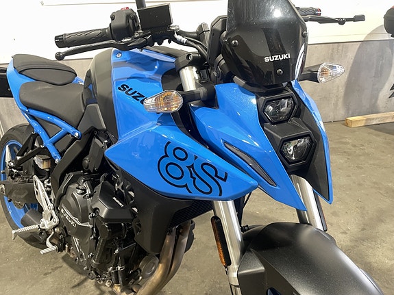 Suzuki GSX-8S Nydelig sykkel-god å kjøre. 2 of 5