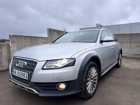 Audi A4 allroad 2 of 29