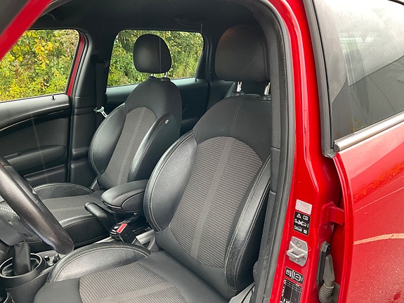 MINI Countryman Cooper 16 of 30