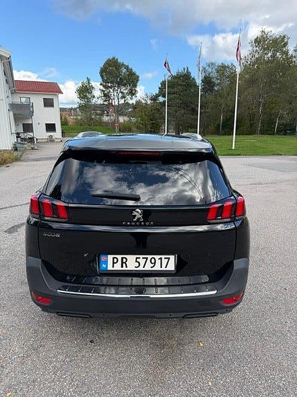 Peugeot 5008 7 of 30