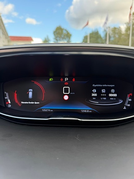 Peugeot 5008 27 of 30