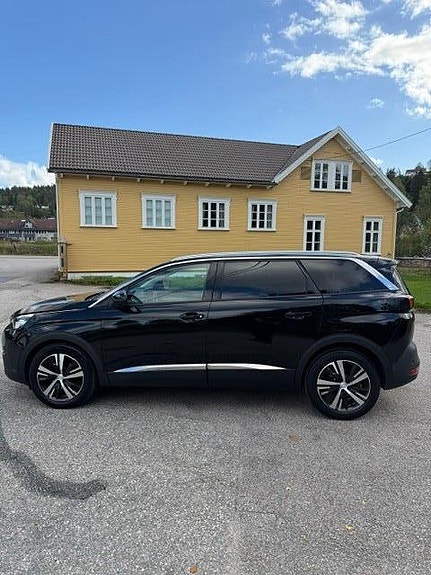Peugeot 5008 9 of 30