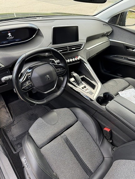 Peugeot 5008 19 of 30