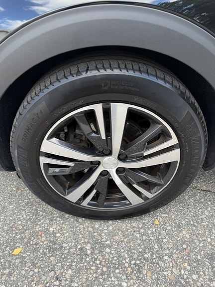Peugeot 5008 10 of 30