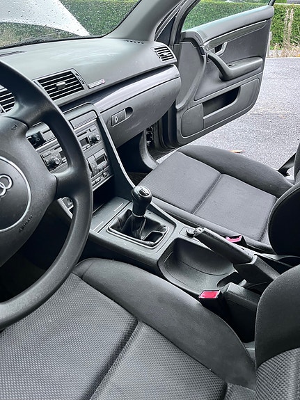 Audi A4 6 of 13