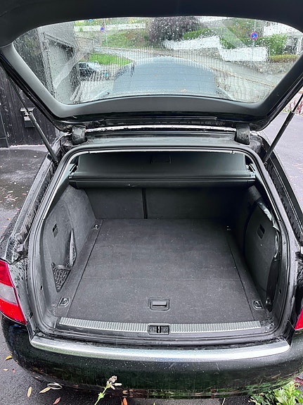 Audi A4 9 of 13