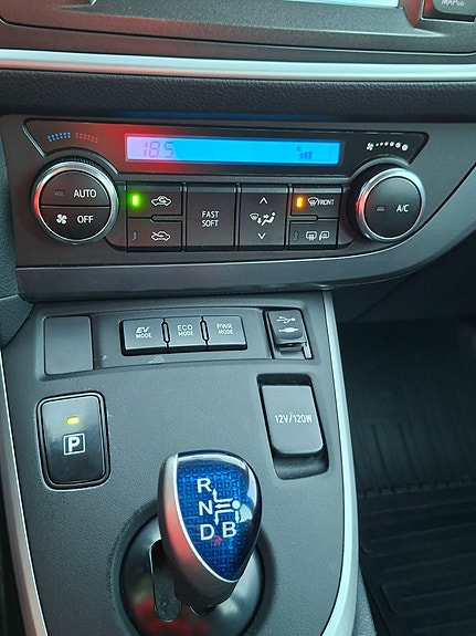 Toyota Auris 18 of 20