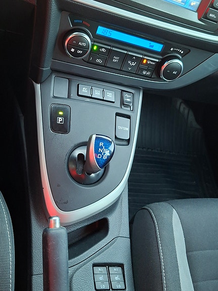 Toyota Auris 19 of 20