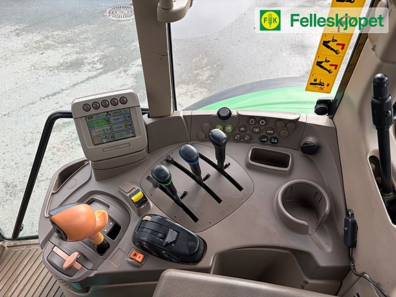 John Deere 6930 12 of 20