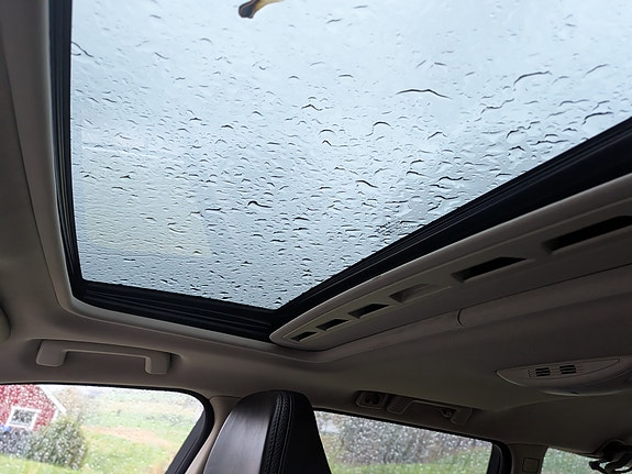 Volvo XC70 17 of 30