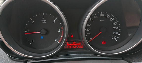 Mazda 3 2 of 9