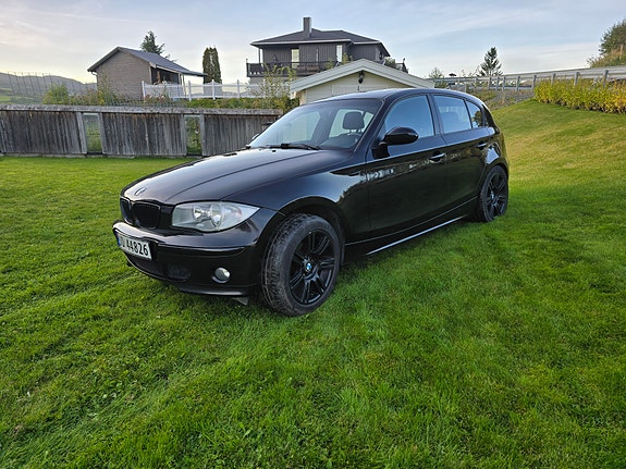 BMW 116i 8 of 12