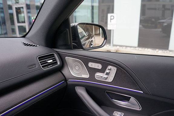 Mercedes-Benz GLE350 de 18 of 23