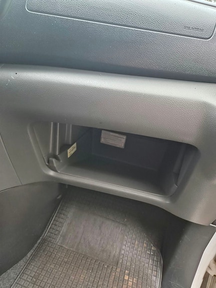 Nissan NV200 25 of 30